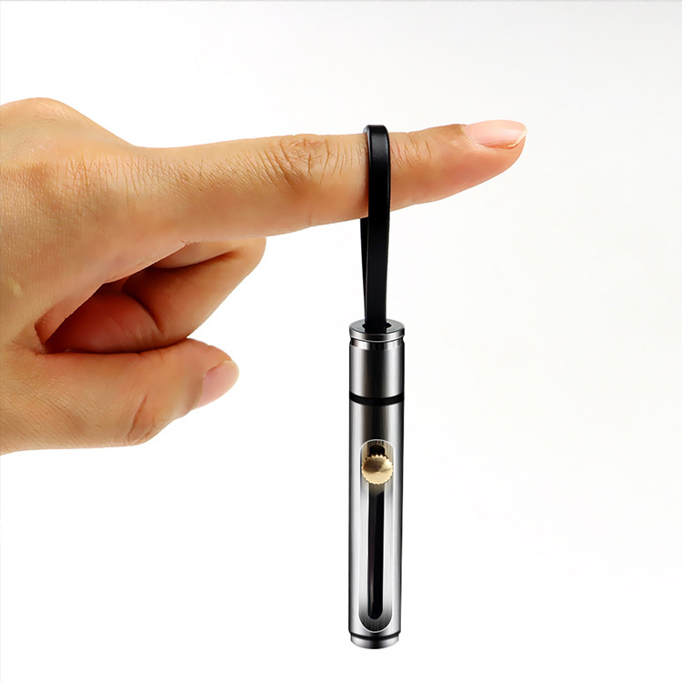 Miniverktøy med glidelåskniv for utpakking av ekspressbokser